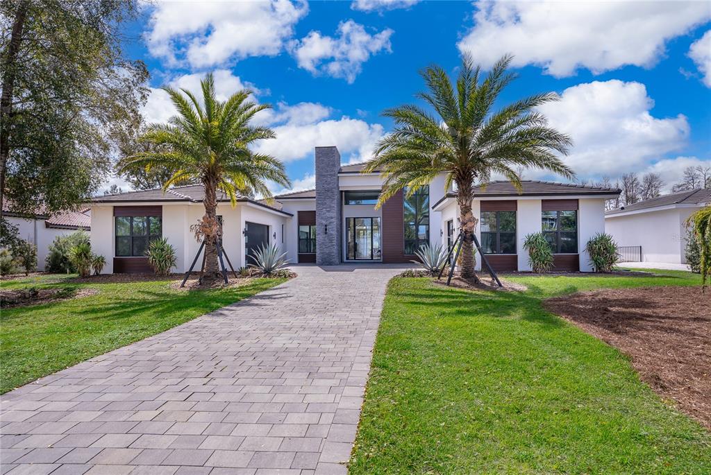 15210 PENDIO DRIVE