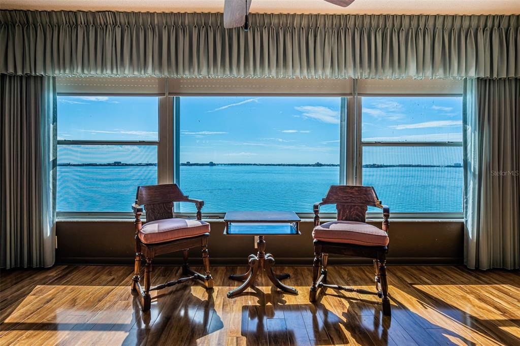 6020 SHORE BOULEVARD S UNIT 1009