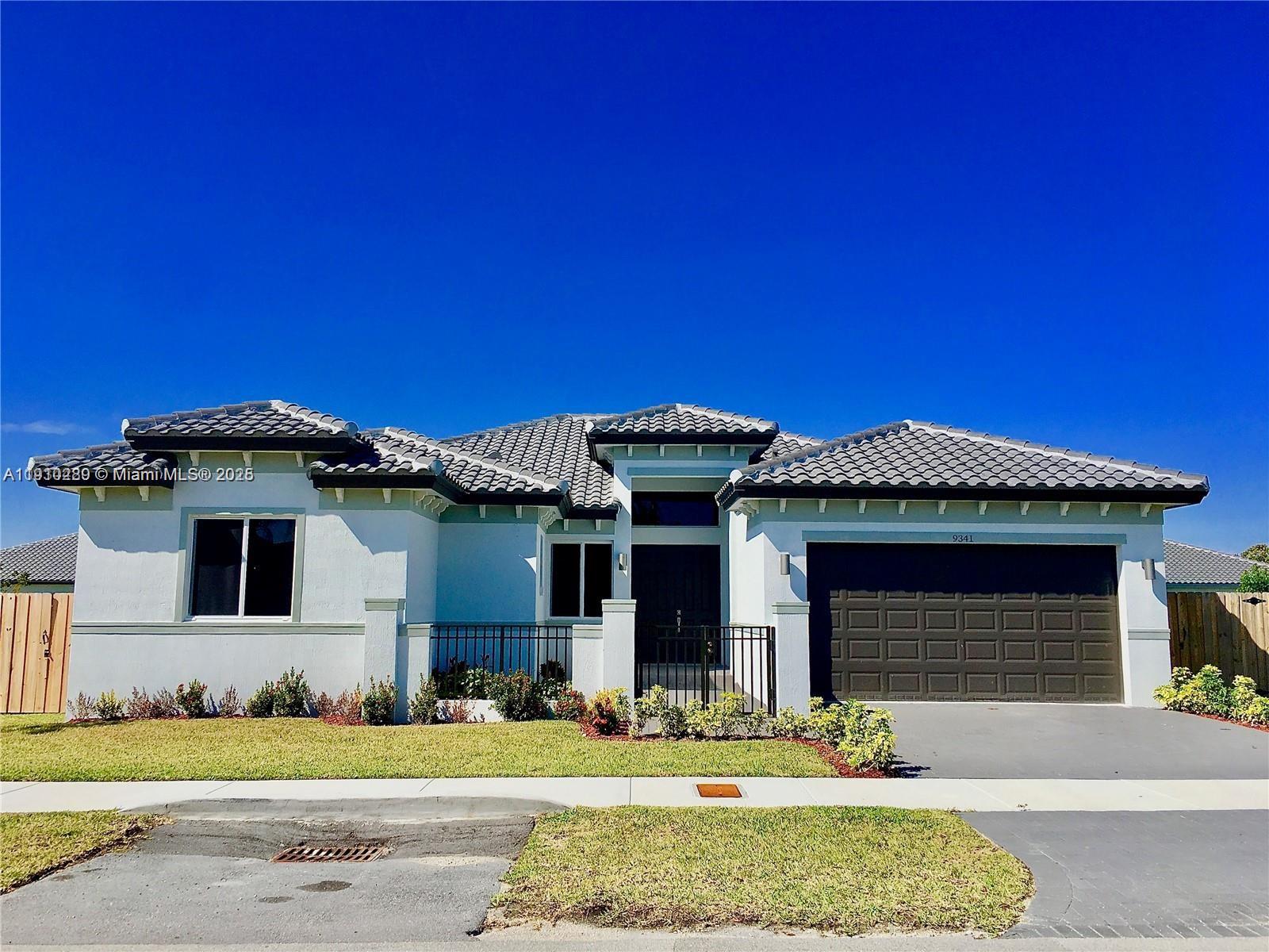 9341 SW 174th St, Palmetto Bay FL 33157