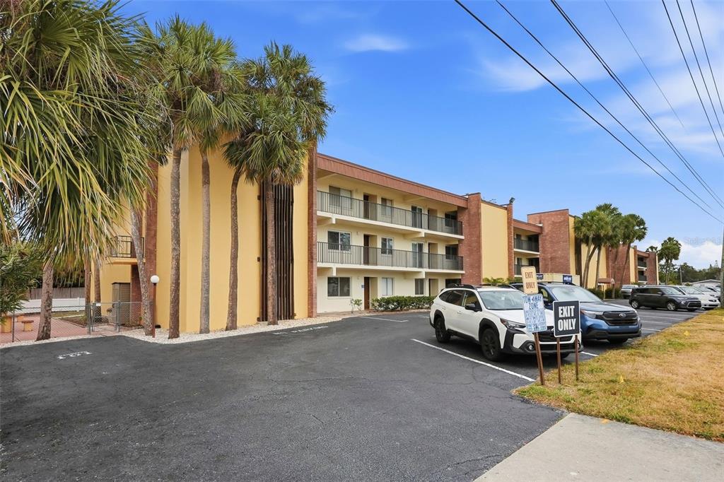 4435 1ST STREET NE UNIT 205
