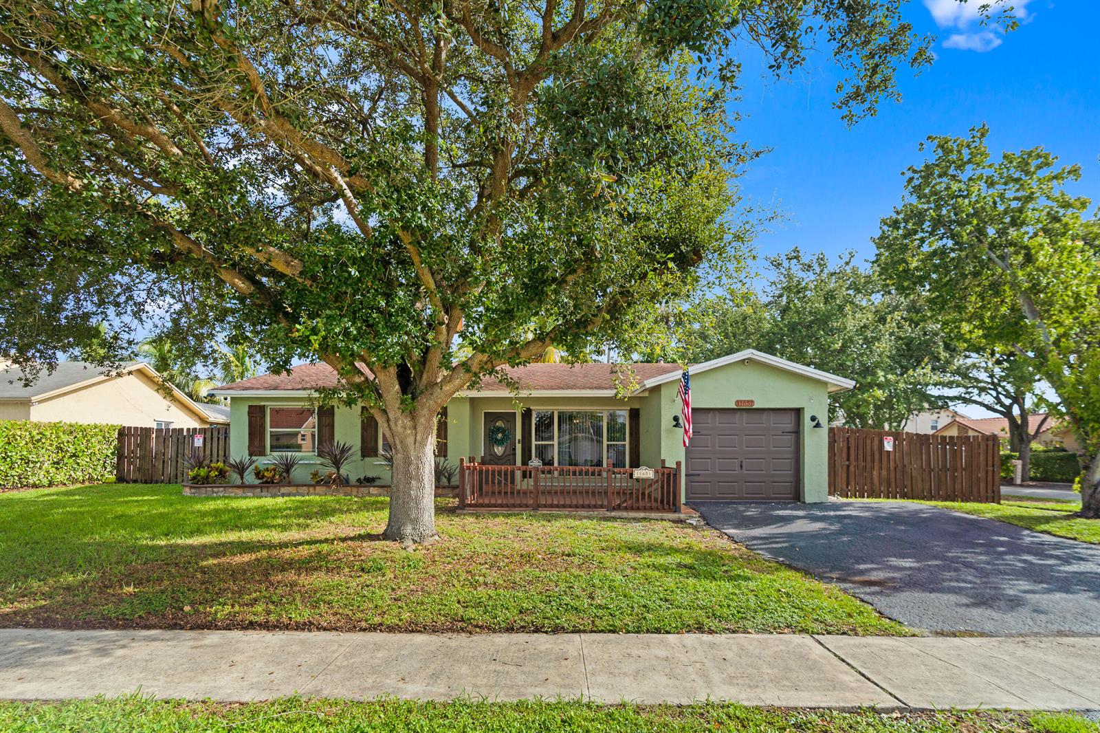 11651 NW 39th Street, Sunrise FL 33323