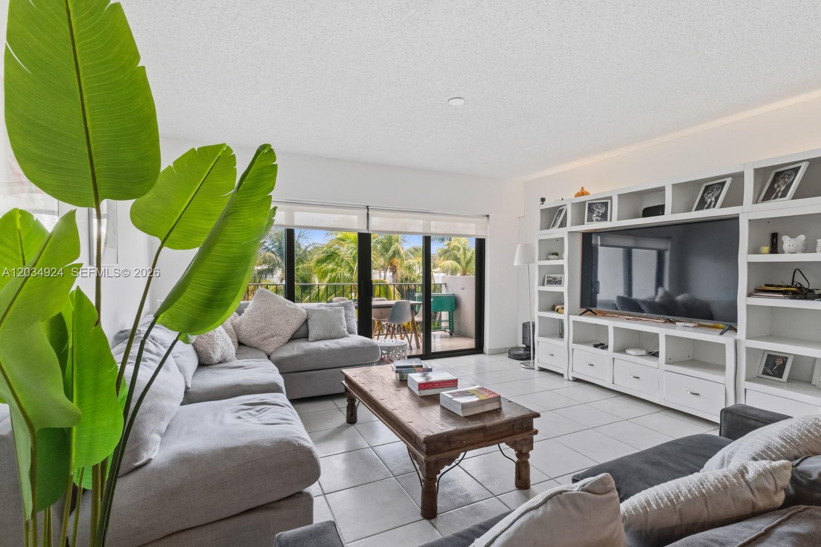 575 Crandon Blvd # 413, Key Biscayne FL 33149