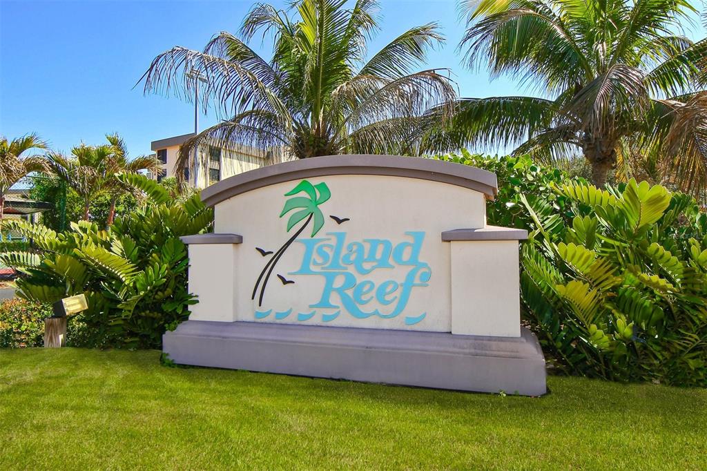 8770 MIDNIGHT PASS ROAD UNIT 302B, SARASOTA, FL — photo 4 of 30