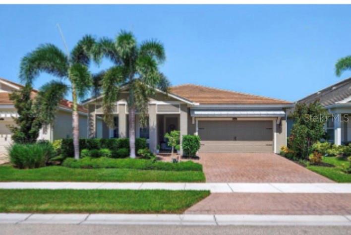 5858 LONG SHORE LOOP