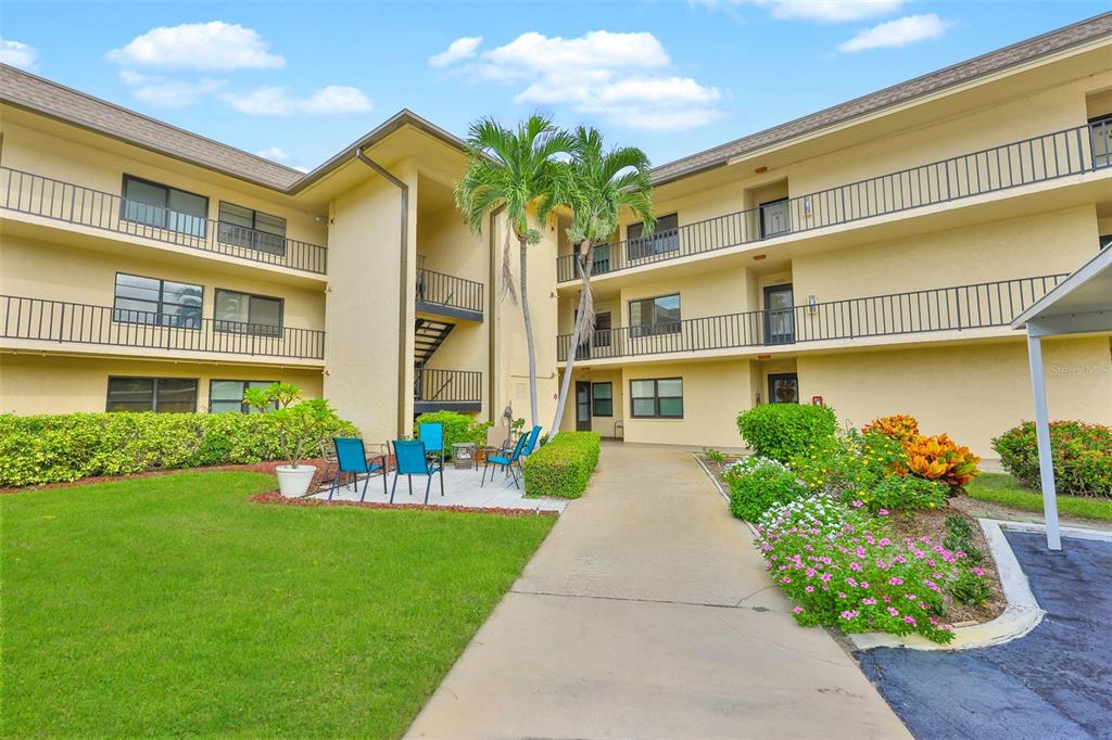 12300 VONN ROAD UNIT 4201
