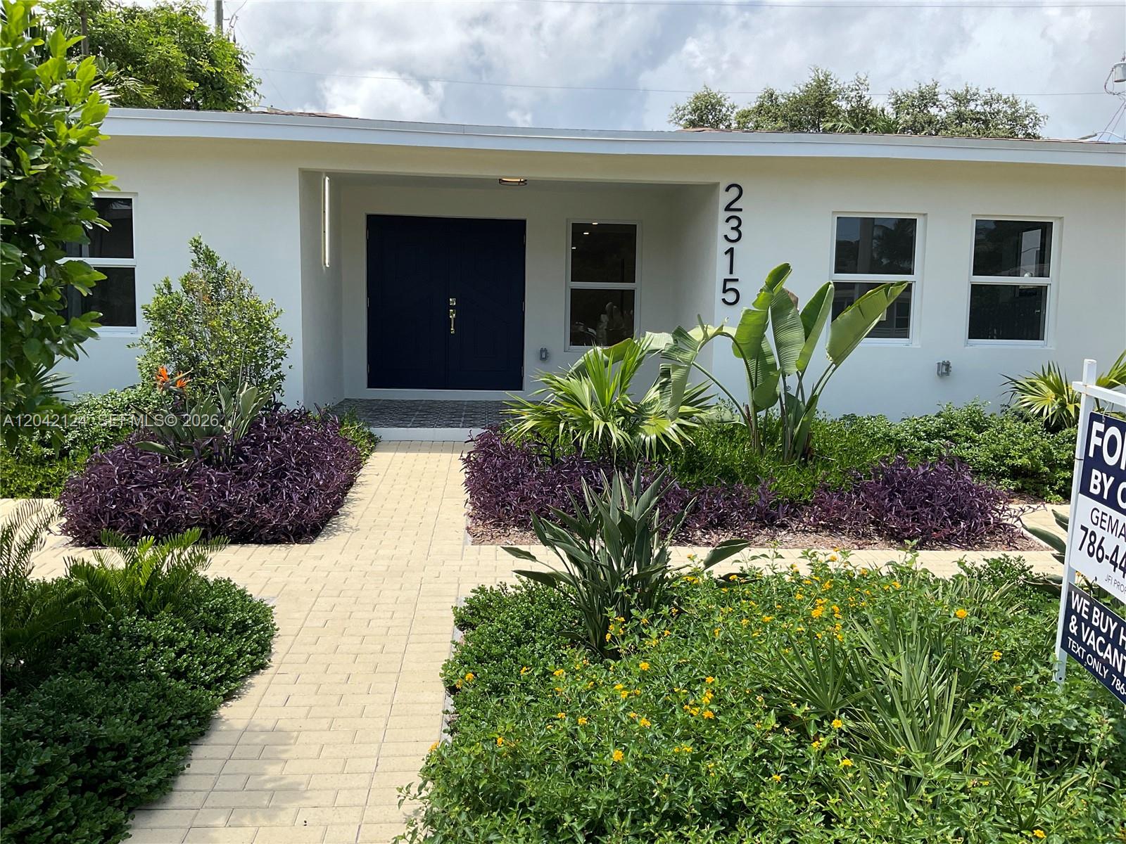 2315 NW 3rd St, Miami FL 33125