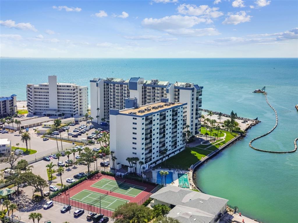 7100 SUNSET WAY UNIT 305