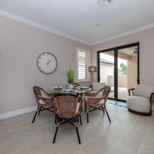 938 E VENICE AVENUE, VENICE, FL — photo 5 of 17