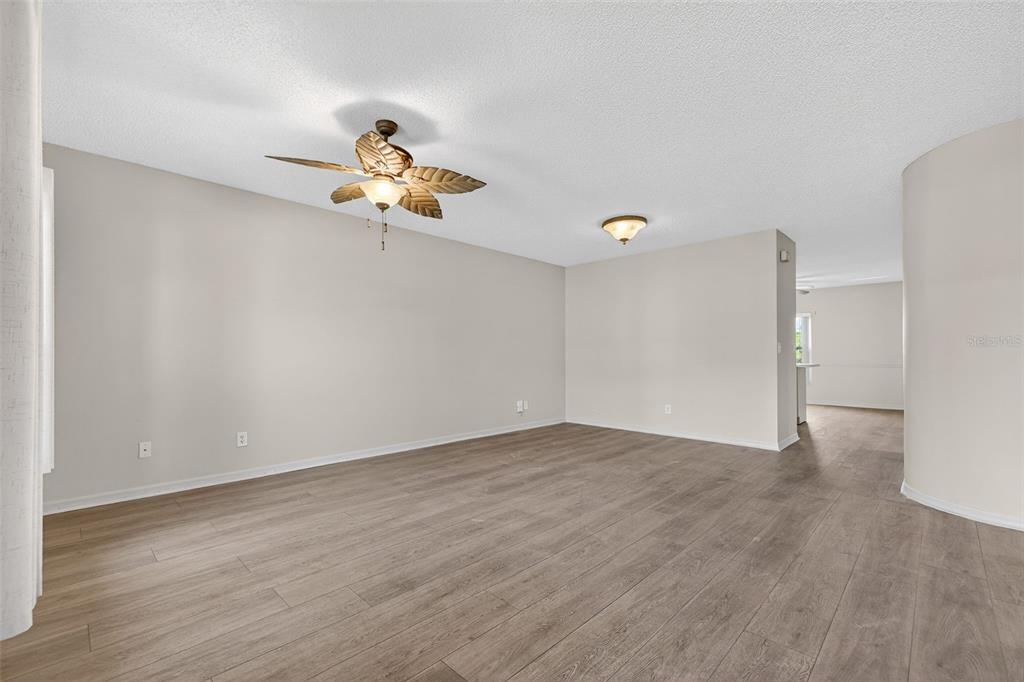 2231 UTOPIAN DRIVE E UNIT 219, CLEARWATER, FL — photo 3 of 30