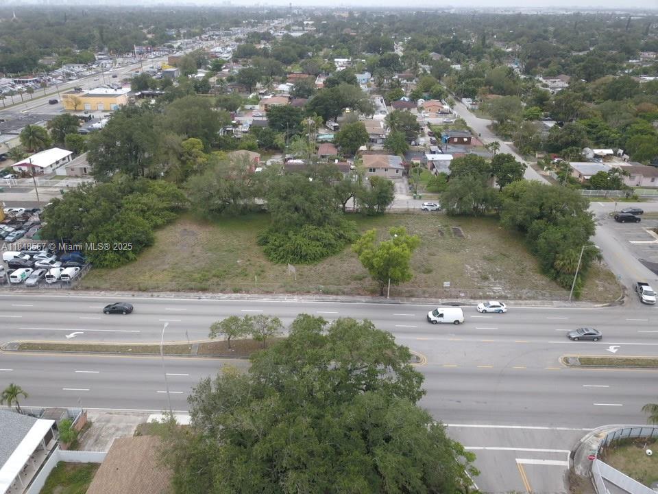 2801 NW 102nd St, Miami FL 33165