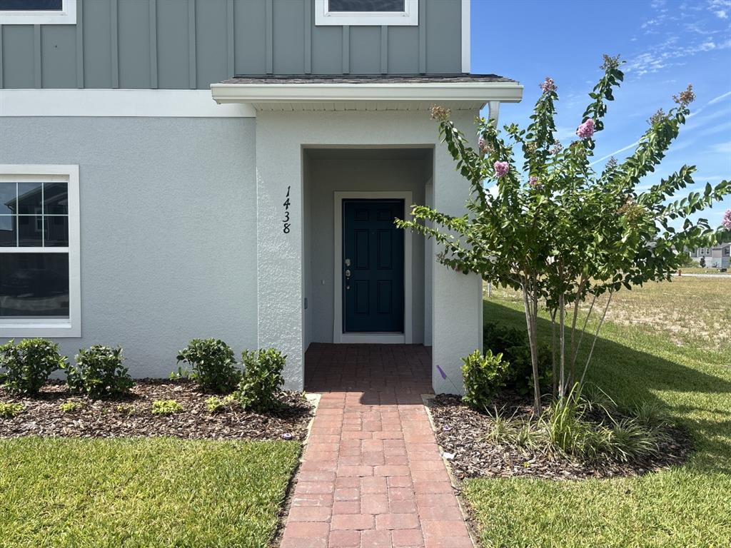 1438 ACORN MEADOW LOOP, EUSTIS, FL — photo 2 of 16