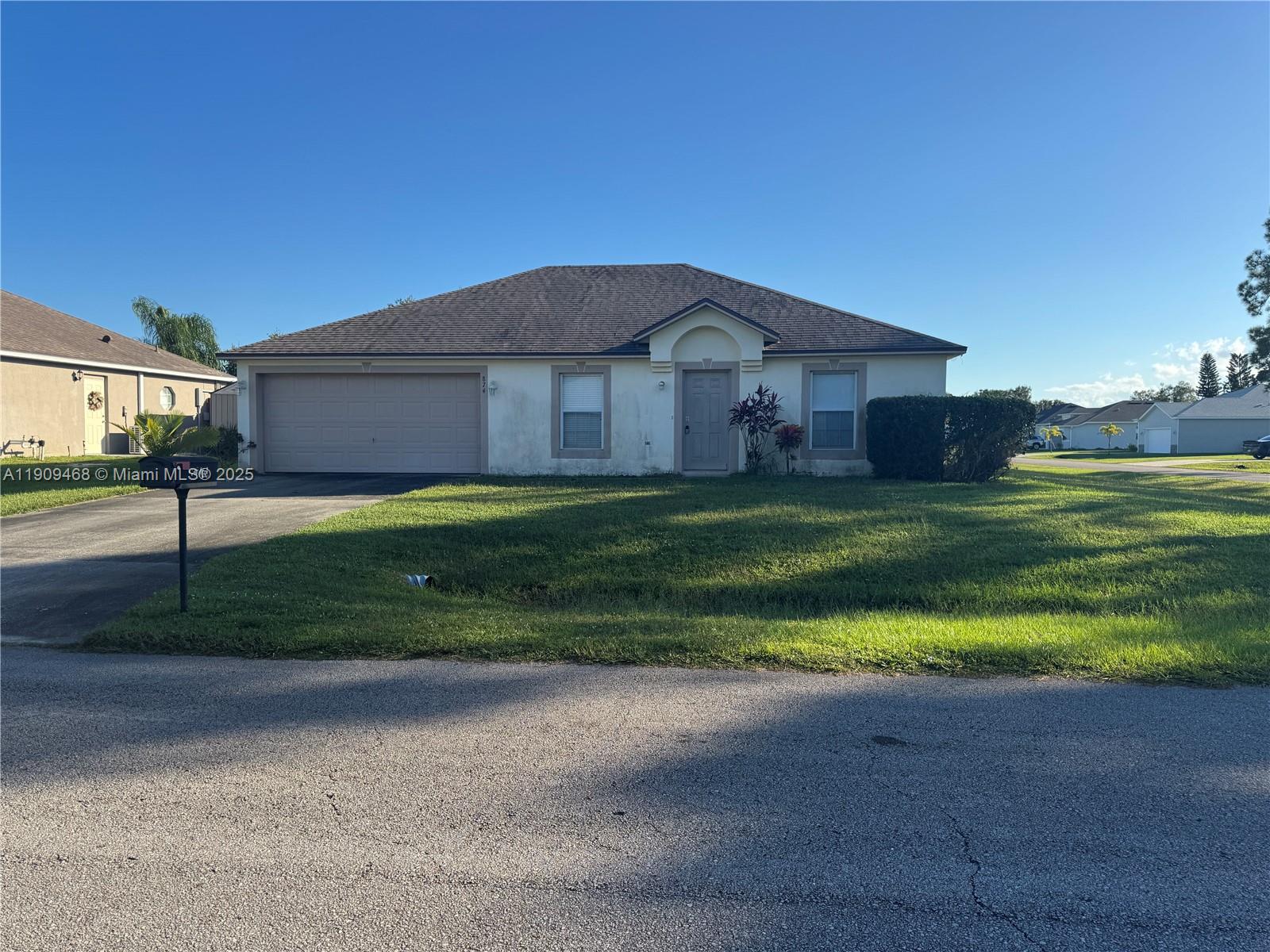874 SE Arthur St, Palm Bay FL 32909