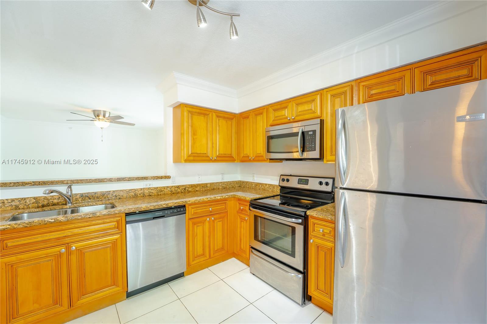 12178 Saint Andrews Pl # 112, Miramar FL 33025