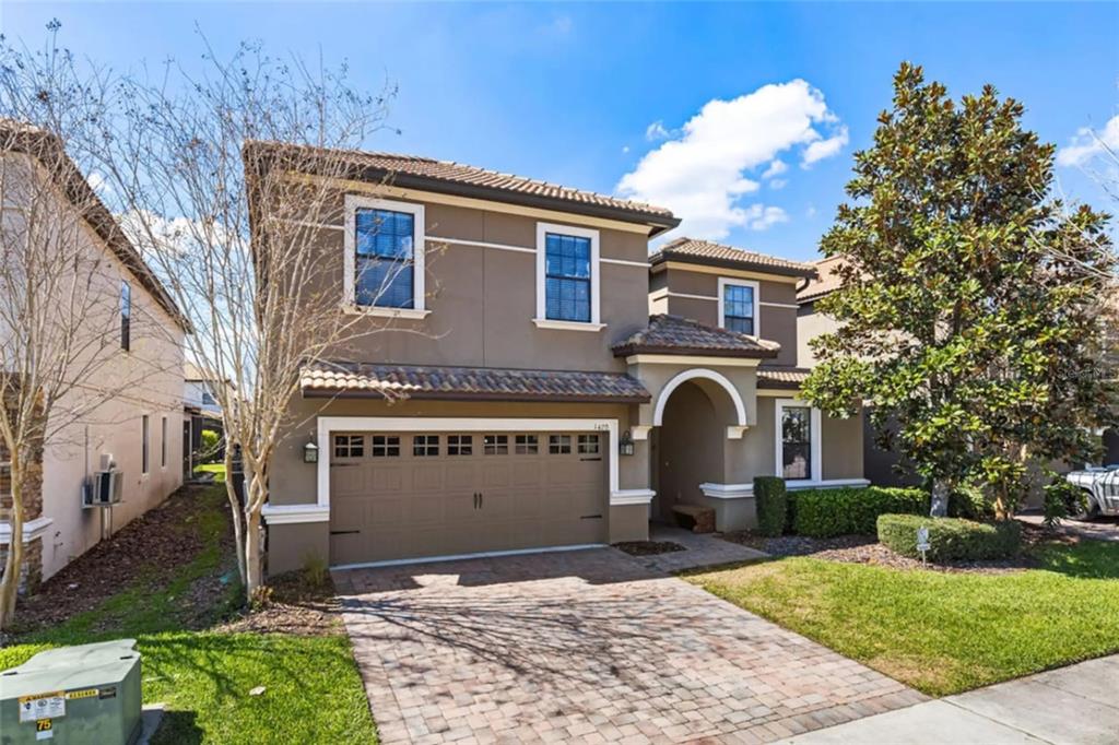 1420 THUNDERBIRD ROAD