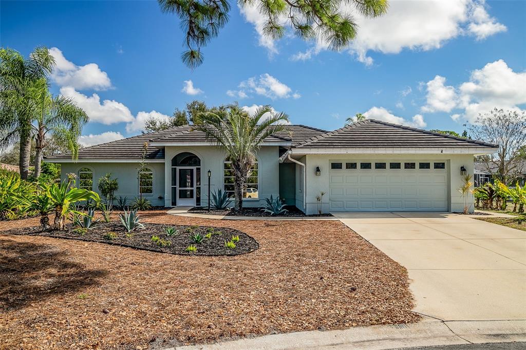 2262 LAKEWOOD LANE