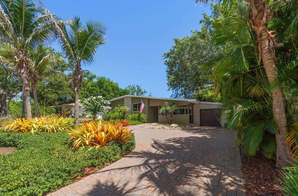 308 BARBARA CIRCLE