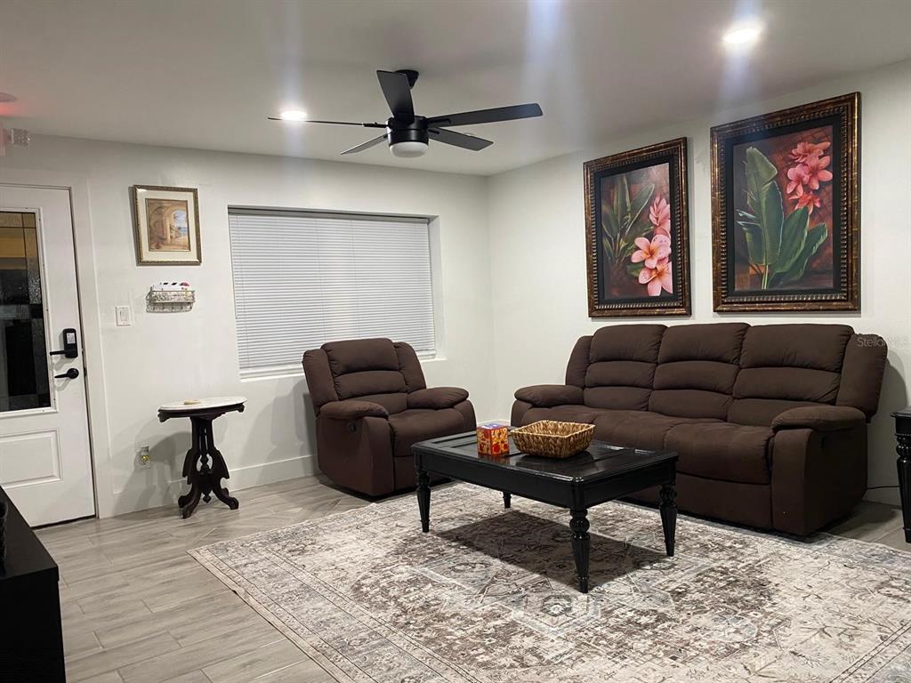 9921 VAUGHN STREET UNIT 3 Bd