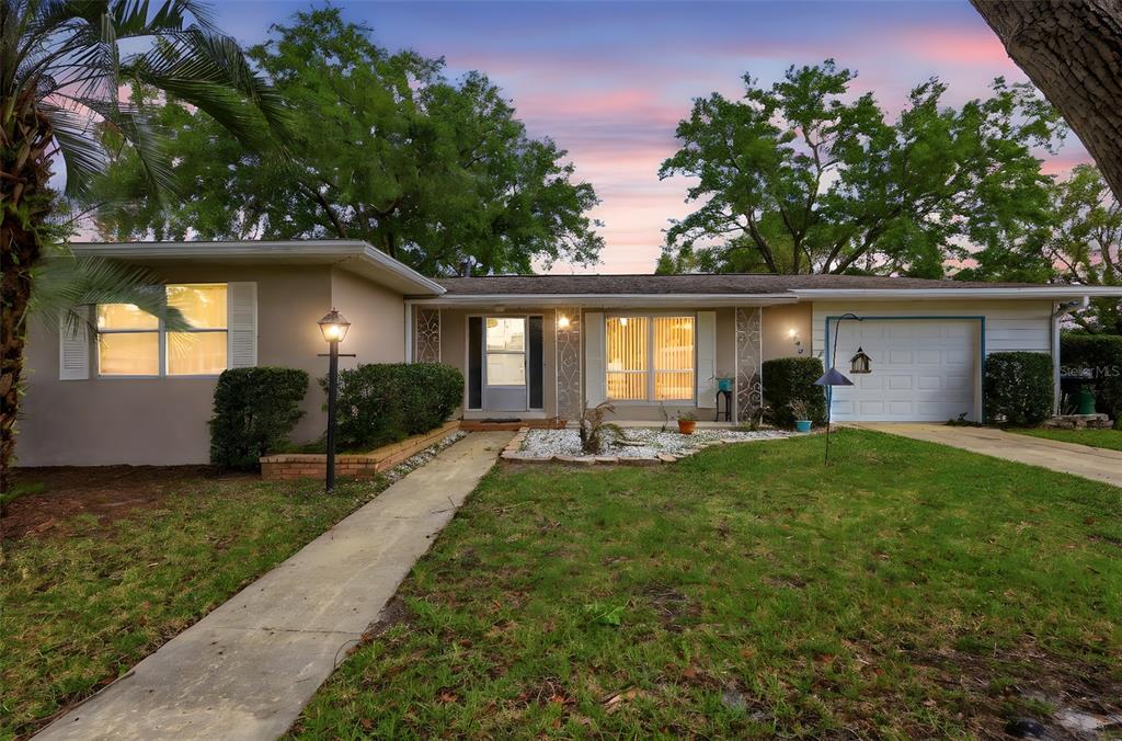 1596 N PAGE DRIVE