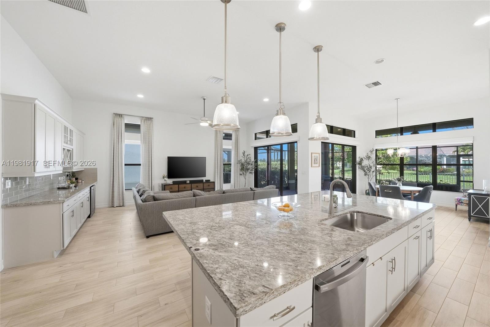 11927 N Leon Cir N, Parkland FL 33076