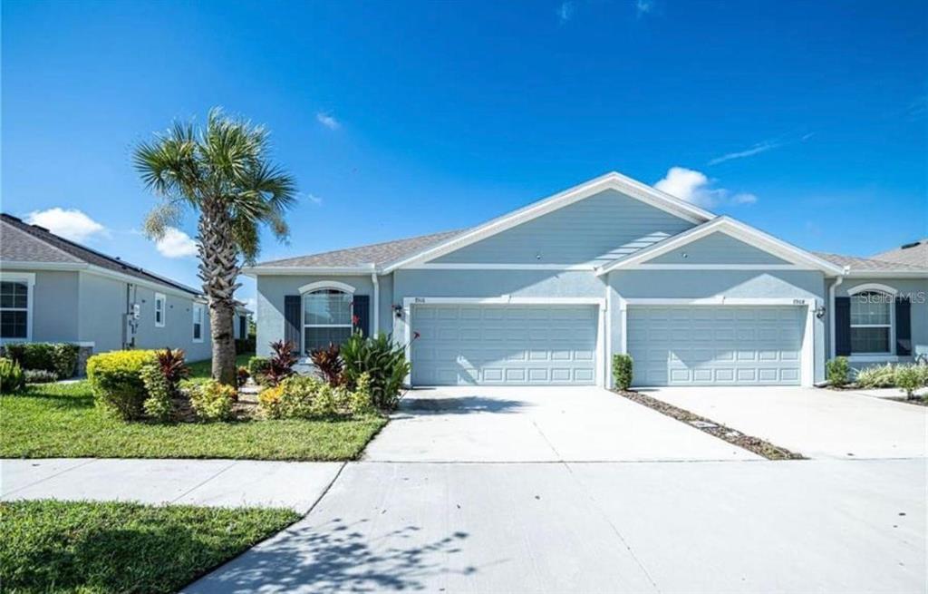 7916 STONEBROOK CIRCLE