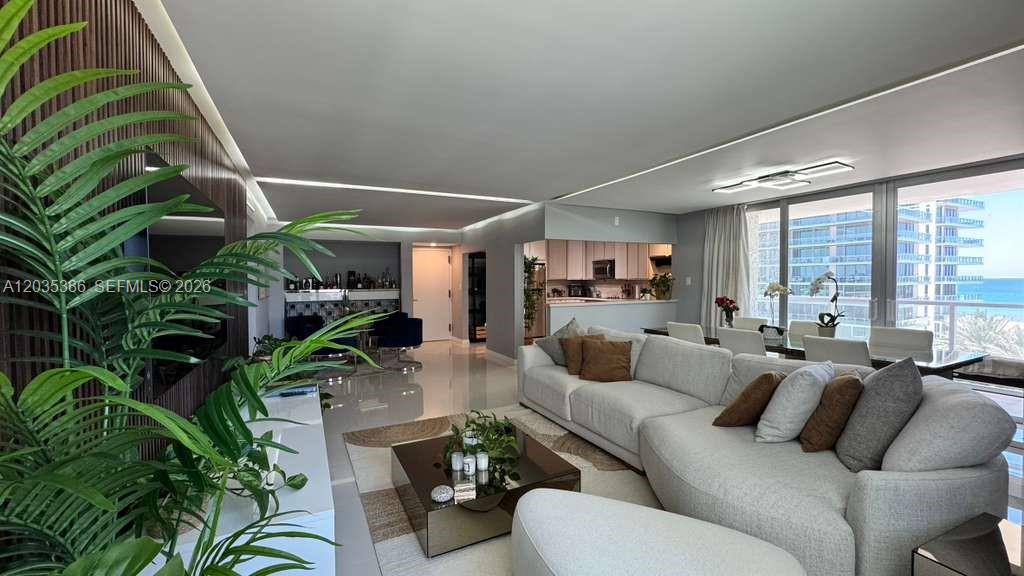 5750 Collins Ave # 7A, Miami Beach FL 33140