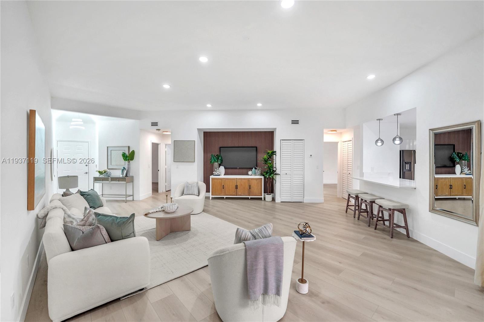 7472 La Paz Blvd # 306, Boca Raton FL 33433