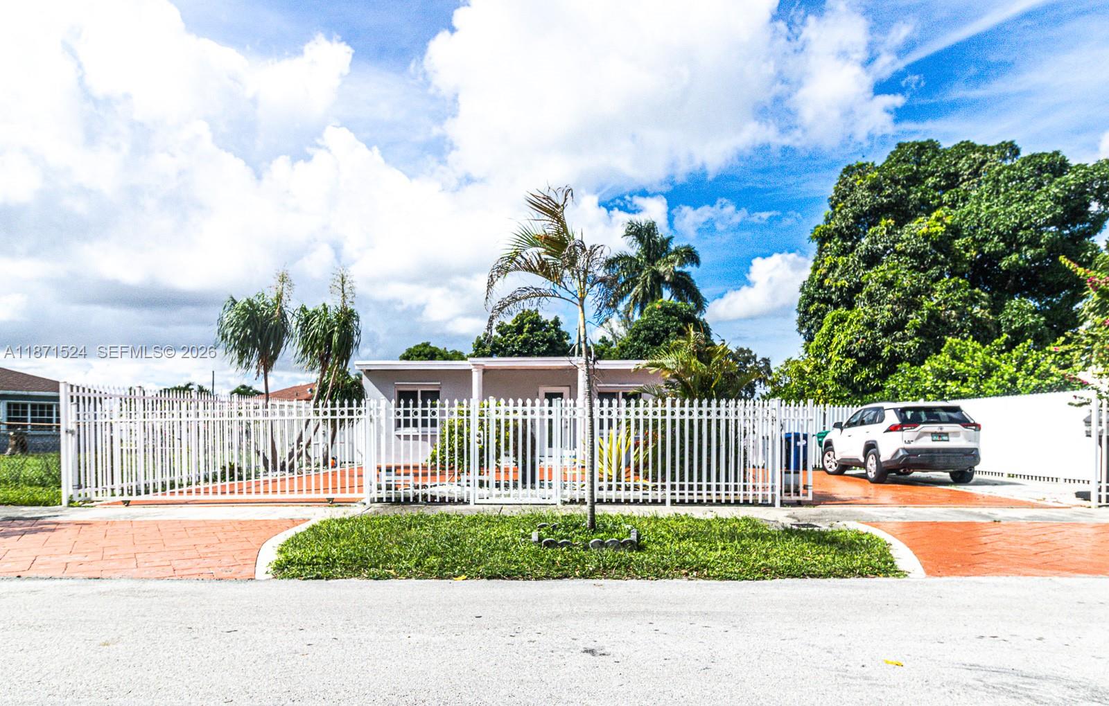 15600 NW 157th St Rd, Miami Gardens FL 33054