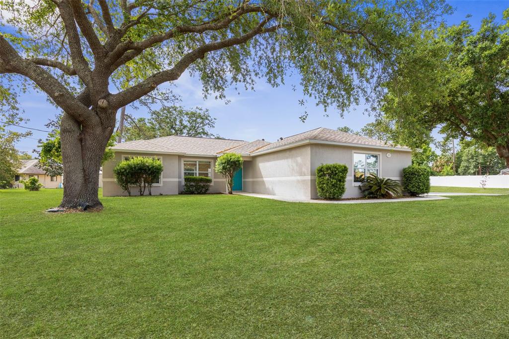 129 BAYSIDE DRIVE
