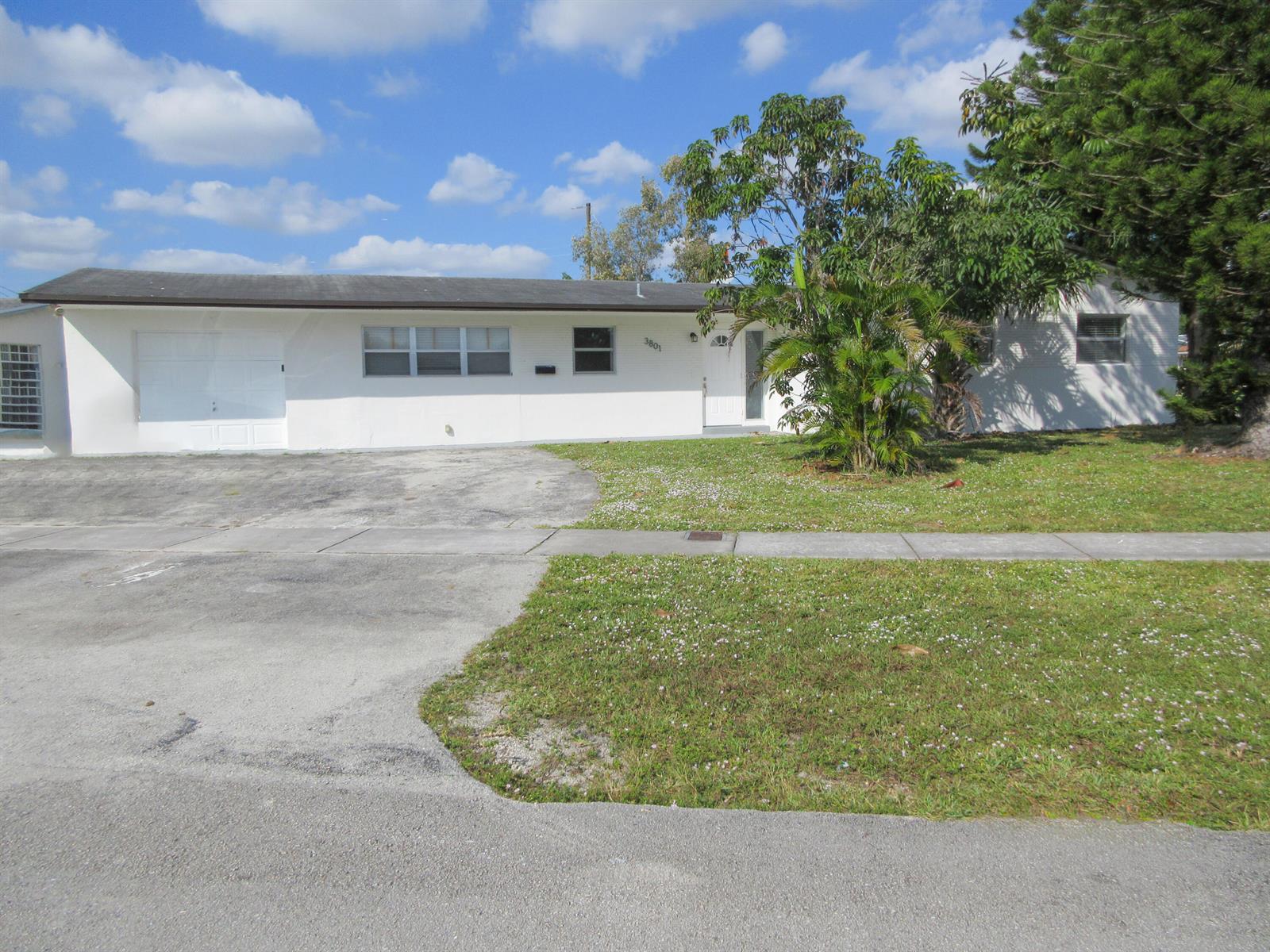 3801 NW 6TH Street, Lauderhill FL 33311