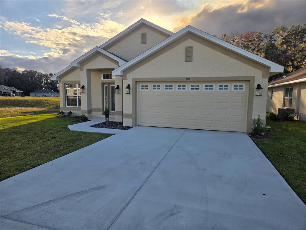 1117 HERON POINT DRIVE