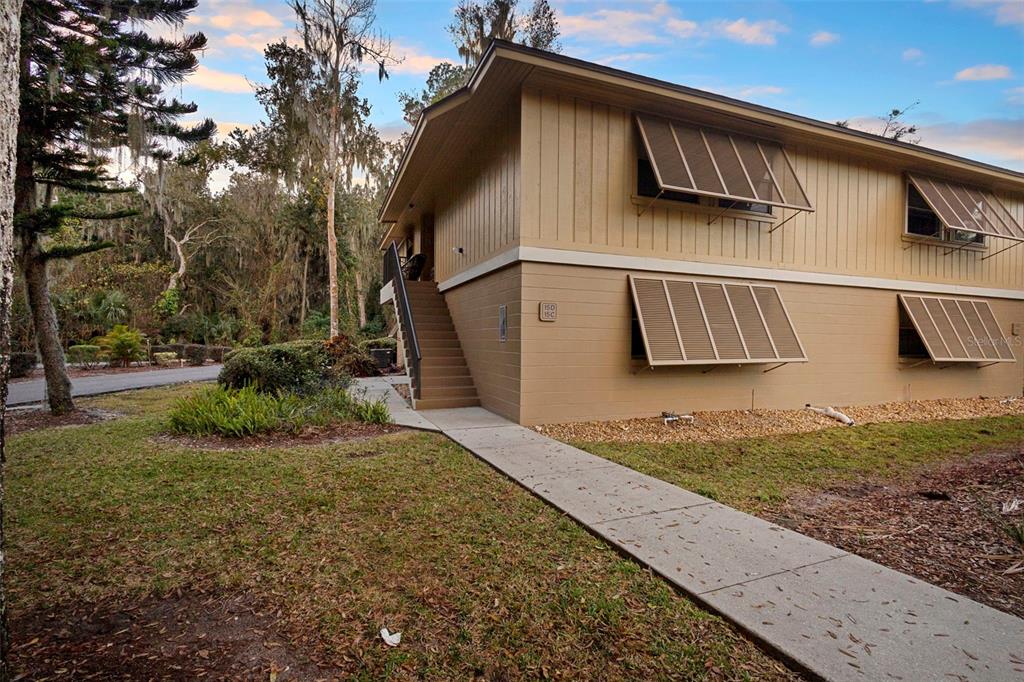 120 HIBISCUS WOODS COURT UNIT 15C