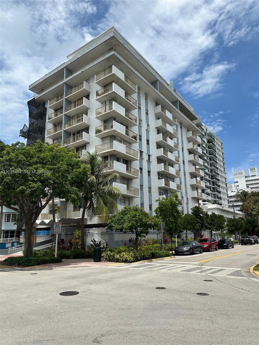 245 18th St # 401, Miami Beach FL 33139