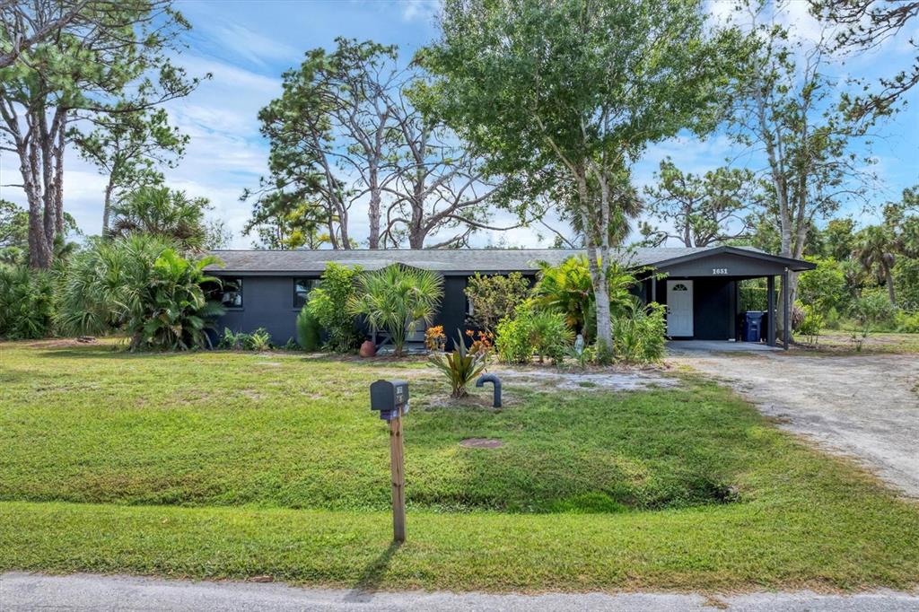 1651 LAKEVIEW PLACE