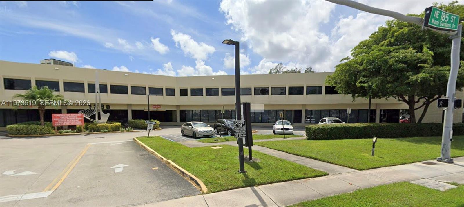 1380 NE Miami Gardens Dr, Miami FL 33179