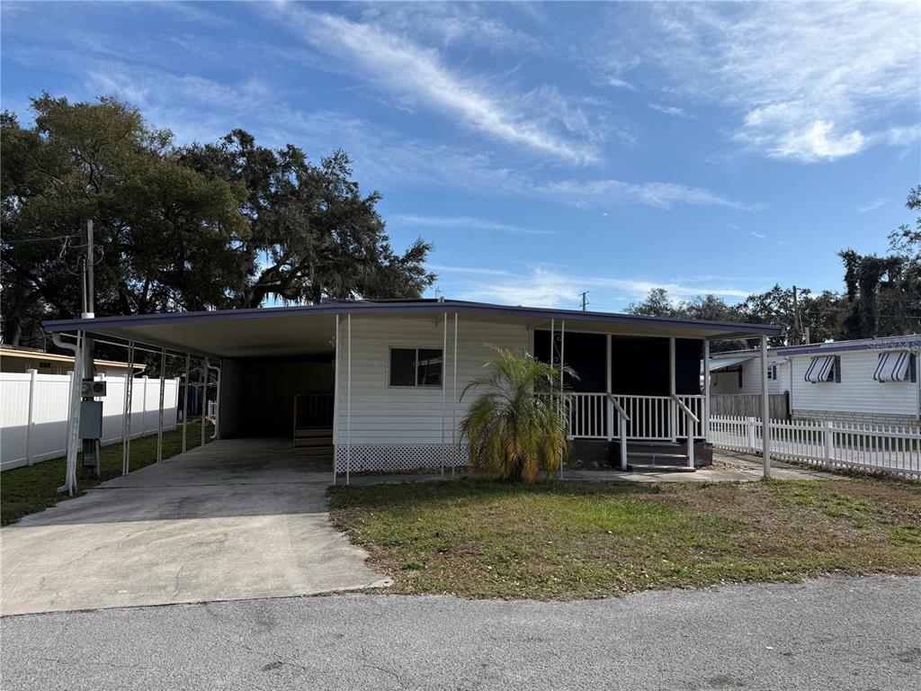 5104 LITTLE LAKE CT