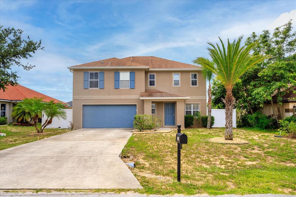 1033 SABINE PLACE
