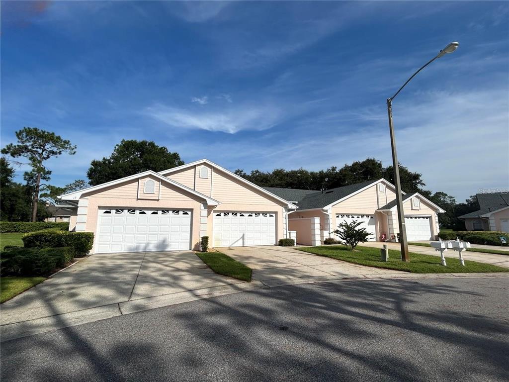 14 ENCLAVE DRIVE