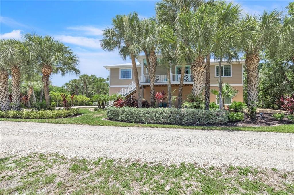 9277 BELDING DRIVE, SANIBEL, FL — photo 5 of 30