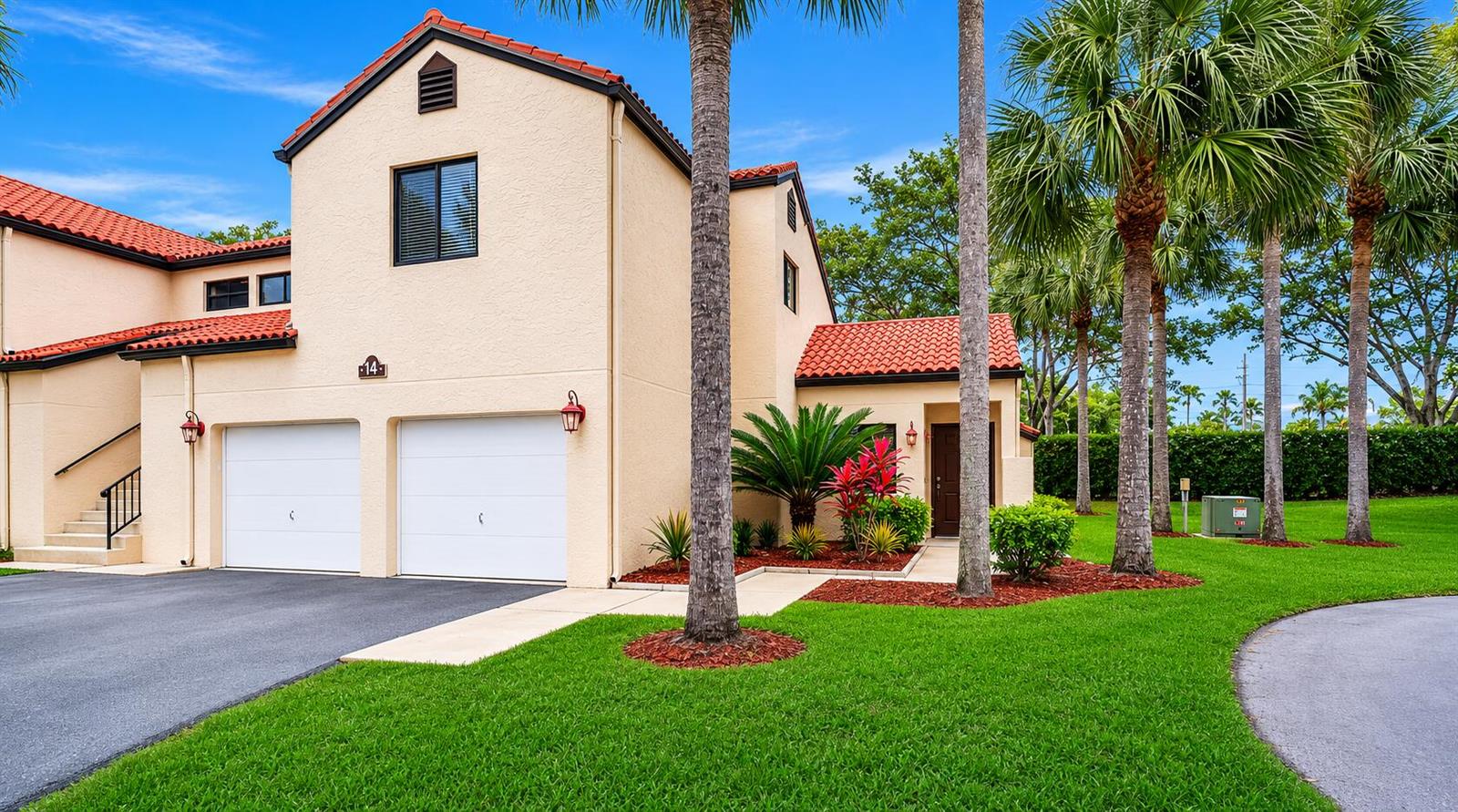 14 Via De Casas Sur # 104, Boynton Beach FL 33426