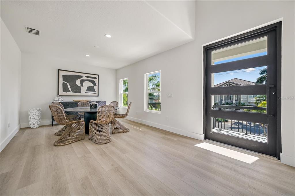 116 DEVON DRIVE, CLEARWATER BEACH, FL — photo 4 of 30