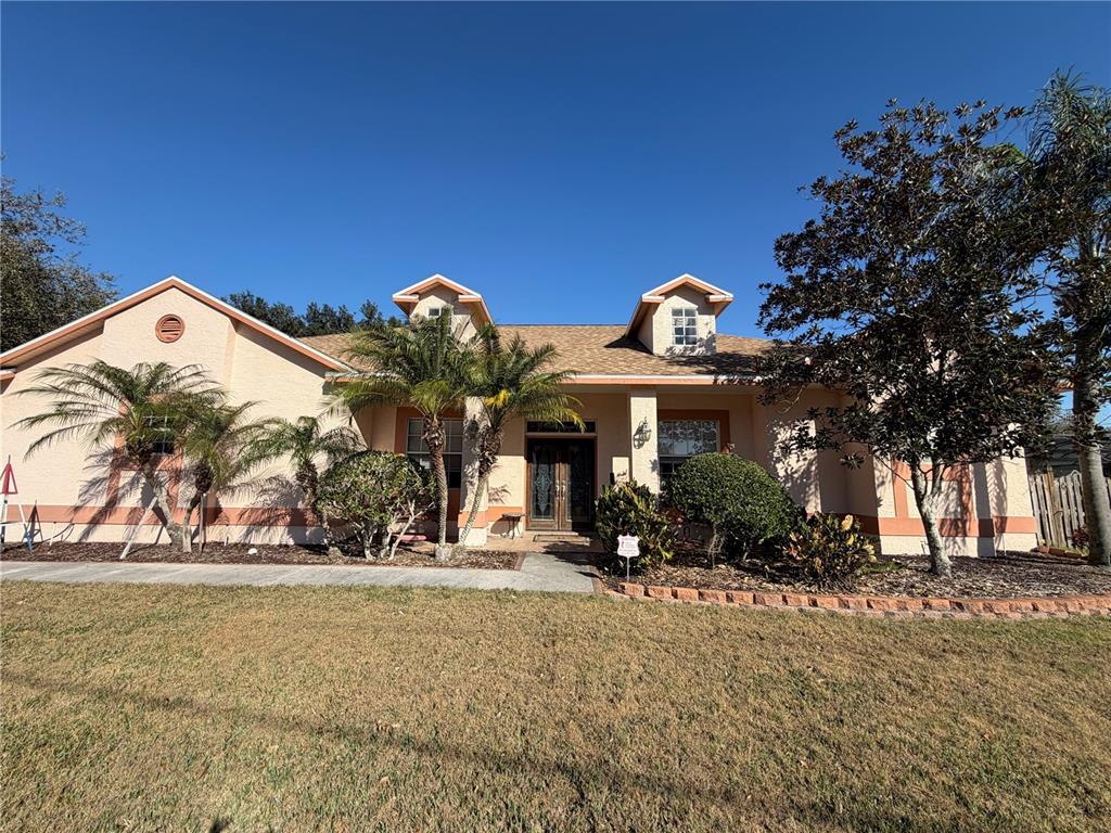 3902 MEADOWLARK COURT