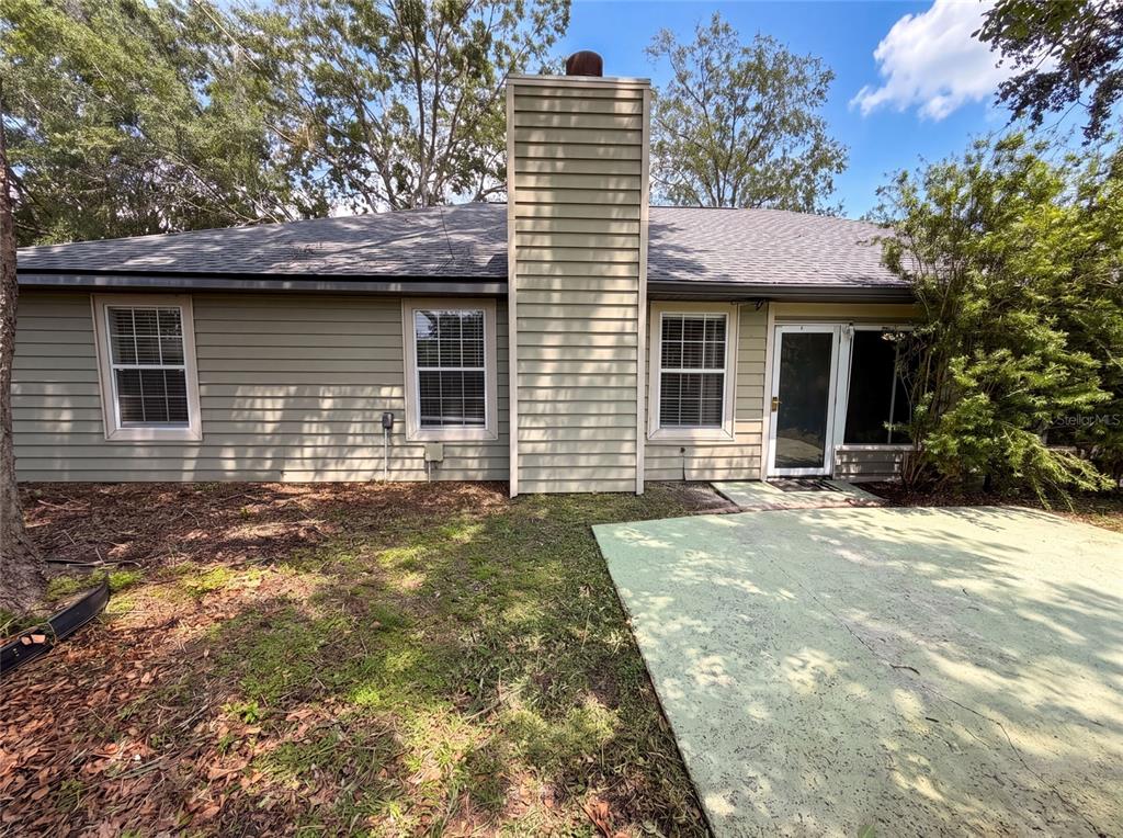 944 NW 87TH DRIVE, GAINESVILLE, FL — photo 5 of 23