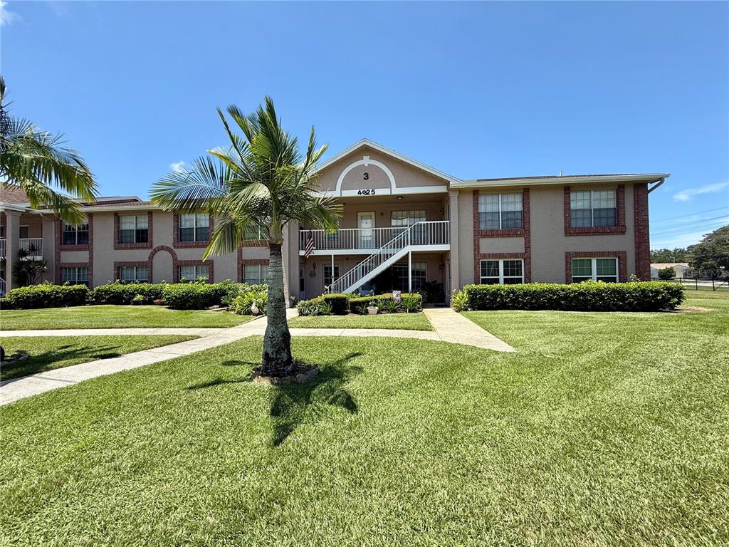 4925 MYRTLE OAK DRIVE UNIT 15