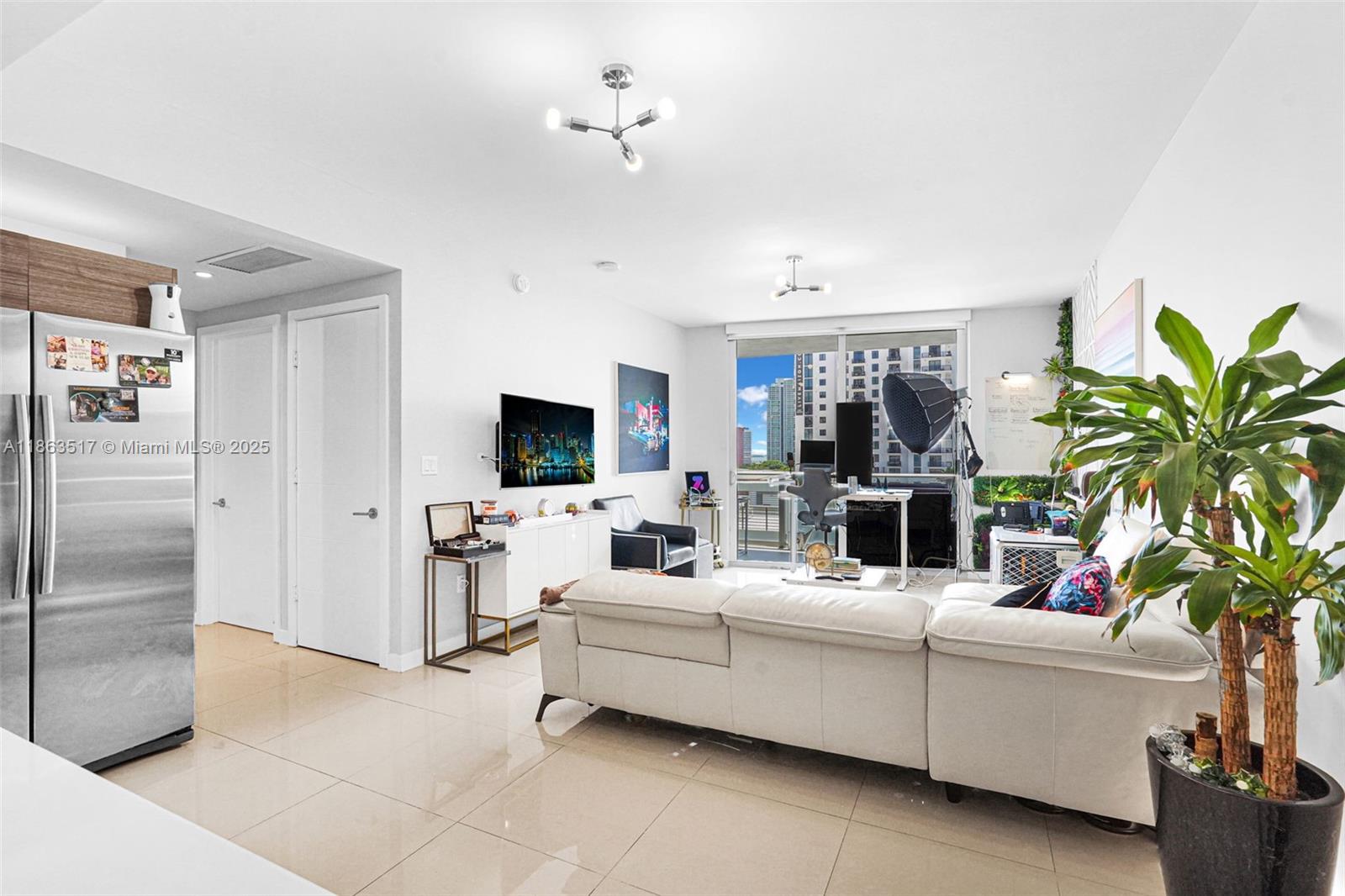1010 SW 2nd Ave # 1010, Miami FL 33130