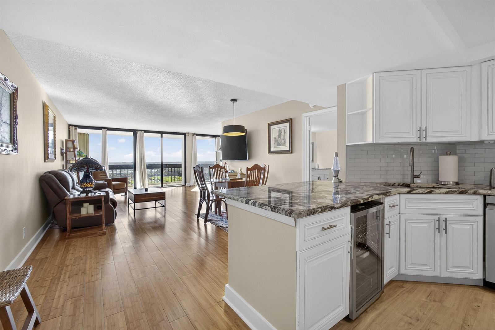 2400 Presidential Way # 1606, West Palm Beach FL 33401