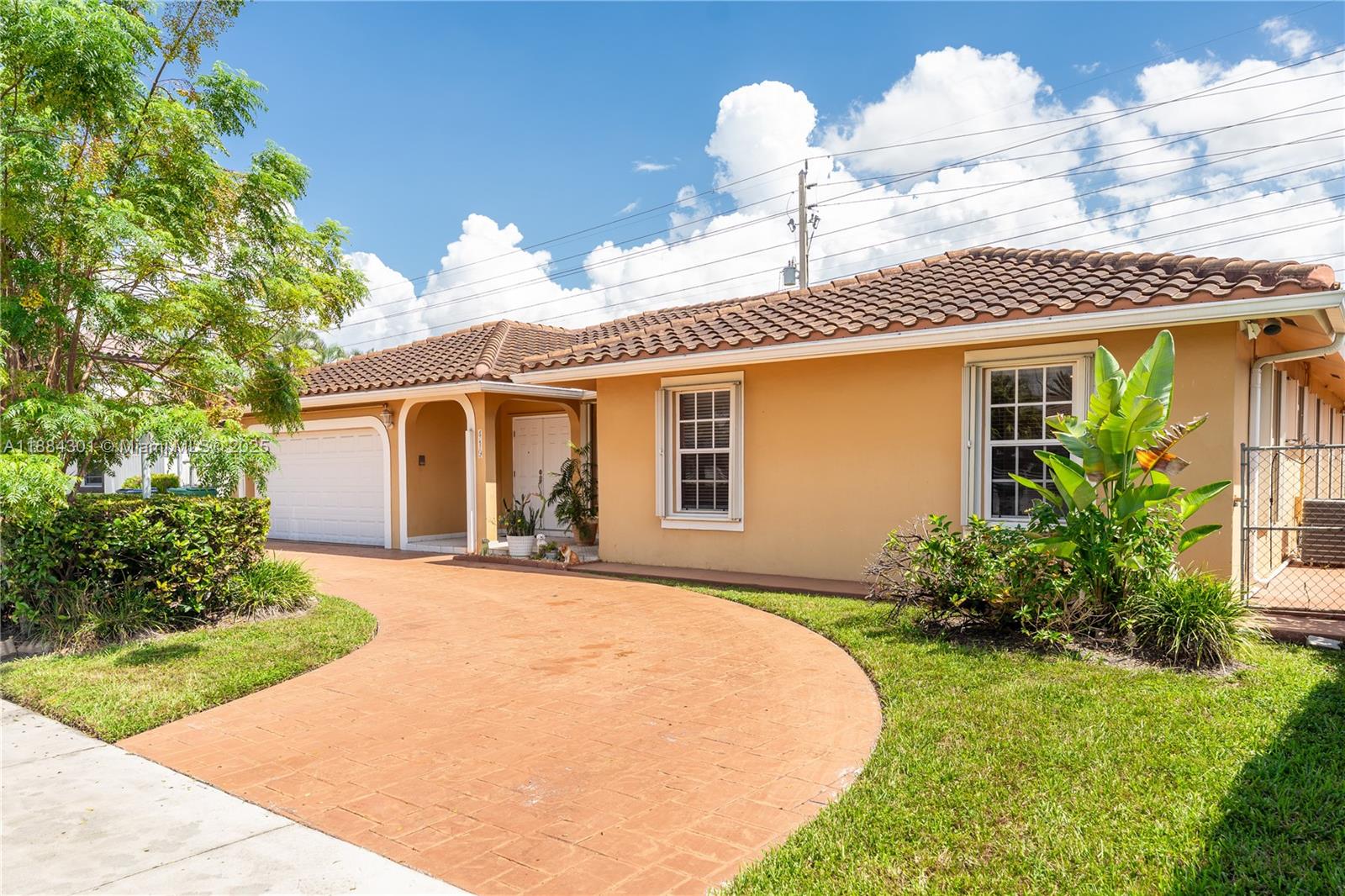 419 SW 136th Pl, Miami FL 33184
