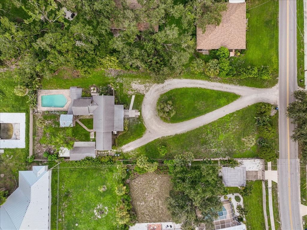 2404 BISPHAM ROAD, SARASOTA, FL — photo 4 of 30