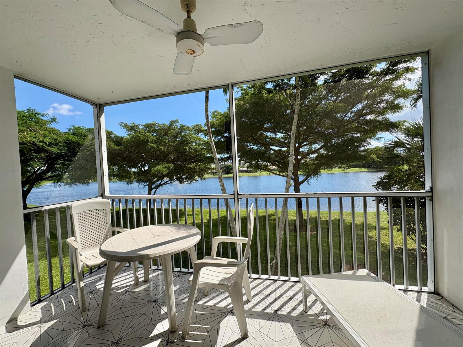 3150 N Course Lane # 202, Pompano Beach FL 33069