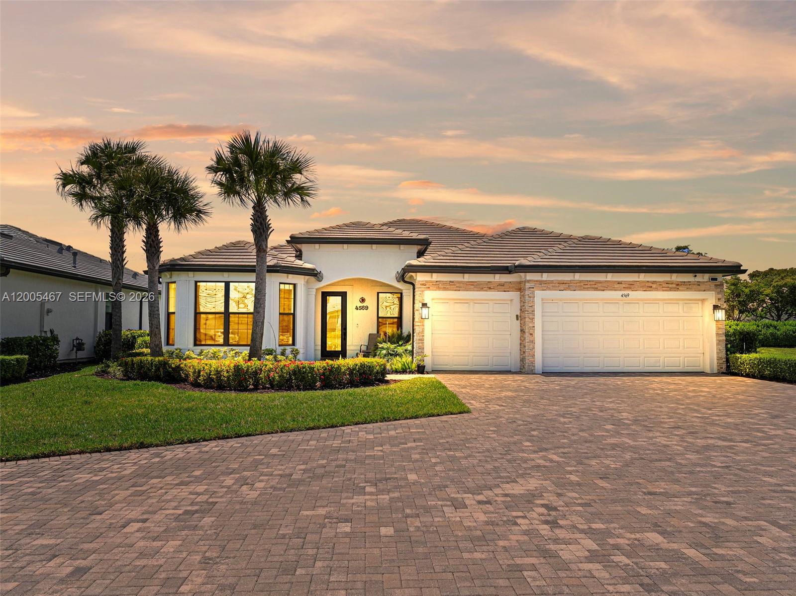 4569 N Silverwood Ln, Oakland Park FL 33309