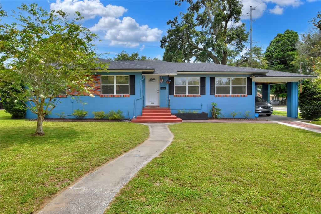 726 SUSAN DRIVE